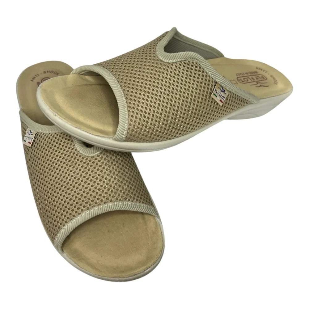 FlyFlot women Tan Mesh Slide Sandal Made In Italy Anti-Shock Comfort Size 38 7.5